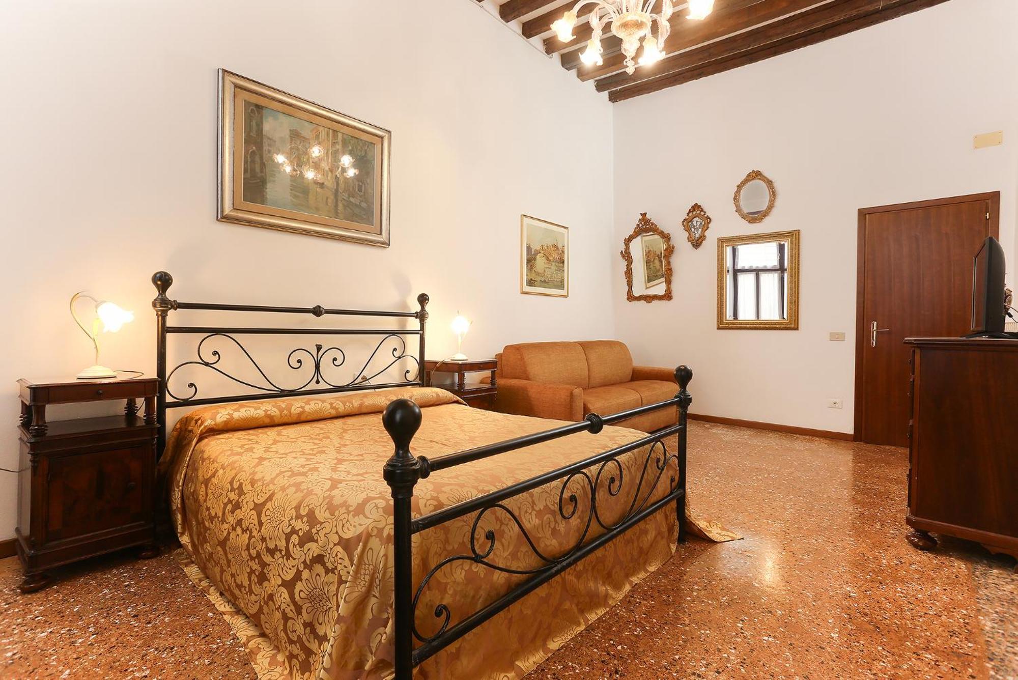 Apartment Leoncini With A Wonderful Canal View Venedig